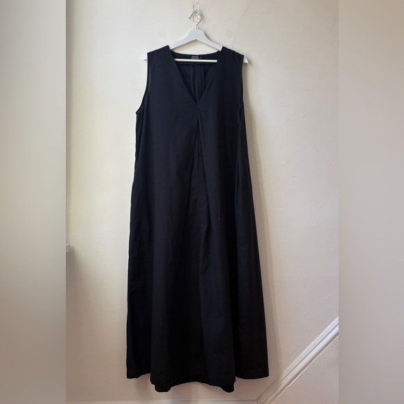 Cotton/Linen Blend Sleeveless V-Neck Maxi Dress - Picture 2 of 10